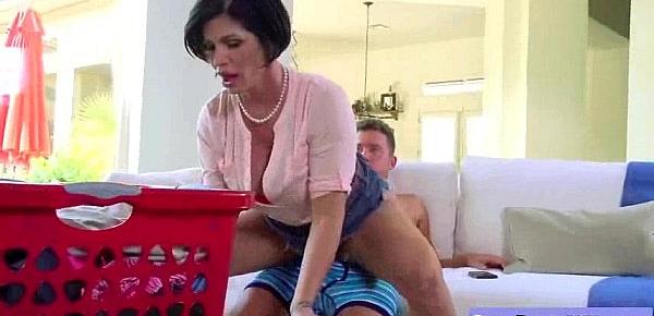  Sex Action With Bigtits Horny Housewife (shay fox) vid-24
